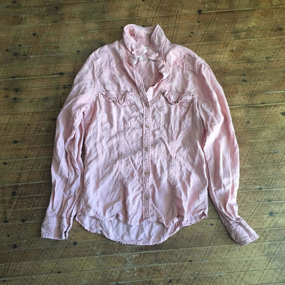 Bella Dahl pink button down western style shirt